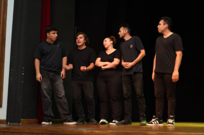 KO-MEK kursiyerlerinden 'Artiz Mektebi'