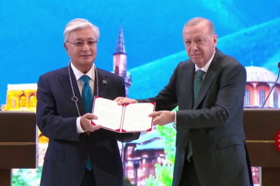 Kazakistan Cumhurbaşkanı Tokayev’e Türkiye'den devlet nişanı