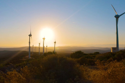 Türkiye’nin elektrik kurulu gücü 122 bin 519 MW'a ulaştı... Yenilenebilir ve yerli kaynaklar öne çıktı