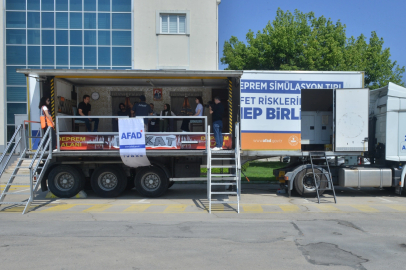 BUSKİ çalışanlarına deprem eğitimi