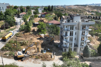 Kocaeli Çayırova’da riskli yapılara yıkım