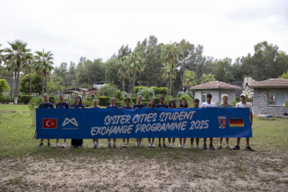 Mersin’de  “Kardeş Şehirler Öğrenci Değişim Programı” renkli geçti