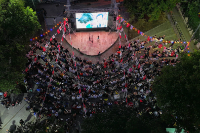 Ankara Keçiörenliler açık havada sinemanın keyfini çıkardı