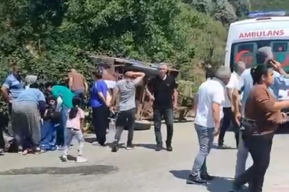 Düzce’de römork devrildi: Çok sayıda yaralı var