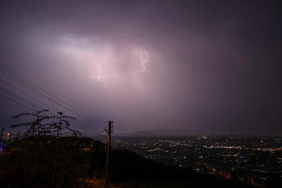 Sakarya’da beklenen yağış geldi: 45 kilogramlık bereket toprağa ulaştı