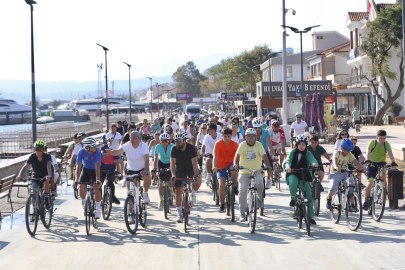 Bursa'da bisiklet tutkunları Mudanya'da buluştu