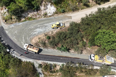 Ordu Ünye Ağıdere sakinlerinin asfalt sevinci