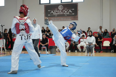 Minikler taekwondoya Bursa Yenişehir ev sahipliği yaptı