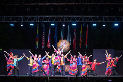 Bursa Nilüfer Halk Dansları İtalya'dan ödülle döndü