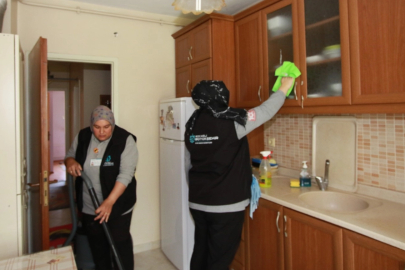 Kocaeli Büyükşehir'den 7 ayda 2 bini aşkın ev temizliği