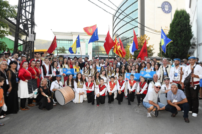 Bursa Osmangazi’de Uluslararası Balkan Festivali coşkuyla başladı