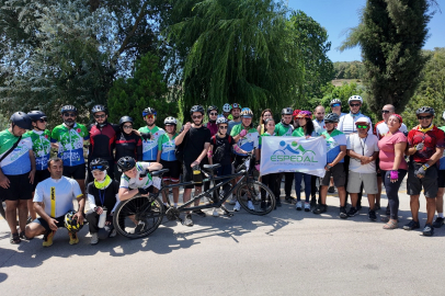 Tandem bisikletlerle Kocaeli'de umuda pedal çevirdi