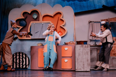 Bursa Devlet Tiyatrosu Hakkâri’de çocuklarla buluşuyor