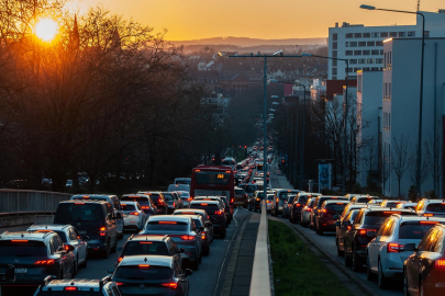 İstanbul Valiliği'nden eğitime trafik ayarı