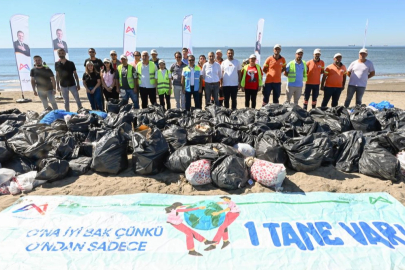 Mersin’de Dünya Temizlik Günü’nde anlamlı mesaj