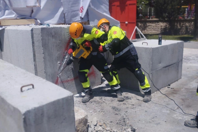 Konya'ya AFAD'dan akreditasyon... Üç ayrı seviyede ekip kuran ilk yerel yönetim oldu