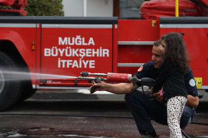 Muğla'da küçük alev kahramanları sahada
