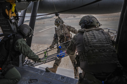 Muharip personele tıbbi görev... Kritik müdahalelere yeni yönetmelik