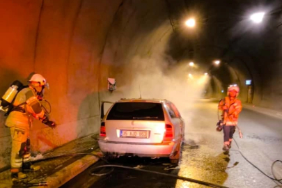 Konak Tünelleri’ndeki araç yangınına hızlı müdahale
