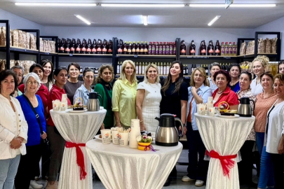 Antalya Muratpaşa'da kadın dayanışması büyüyor