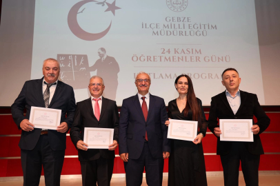 Gebze'de öğretmenler günü coşkusu