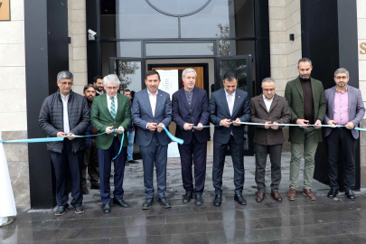 Konya'da “Mesneviden İnciler” hat sergisi açıldı