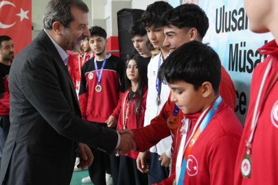 Bursa Gürsu’nun sporcularına ödül yağdı