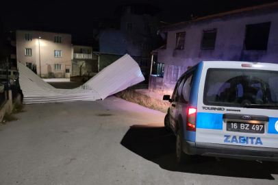 Bursa'da şiddetli rüzgara karşı Büyükşehir teyakkuzda