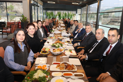 Artvin Valisi Turan Ergün gazetecilerle bir araya geldi