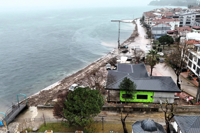 Kocaeli Ulaşlı sahiline dalga kırıcı set