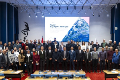 Kayseri Büyükşehir'den personeline eğitim yağmuru