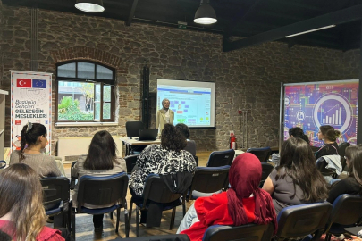 İzmir’in Meslek Fabrikası 10 yıldır iş, aş, umut üretiyor