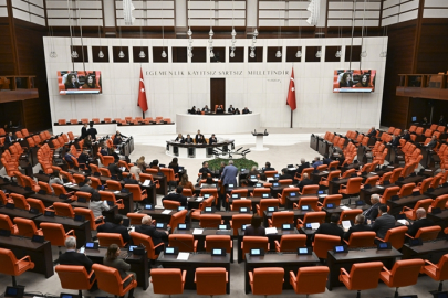 Meclis'ten geçti! En düşük emekli maaşı 20 Bin TL oldu