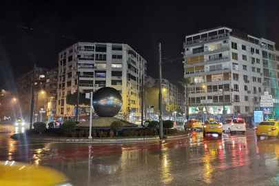Balıkesir'de 5.1 büyüklüğünde deprem! Saha tarama çalışmalarına başlandı