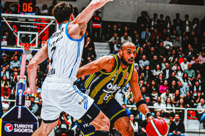 Fenerbahçe Beko 3'te 3 yaptı
