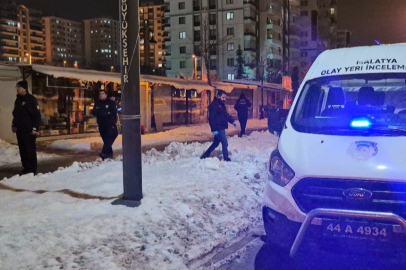 Malatya'da bıçaklı kavga: 3 yaralı