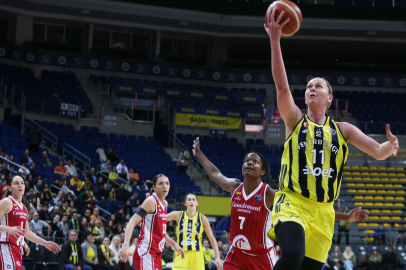 Fenerbahçe Opet, EuroLeague'de grup liderliğini garantiledi