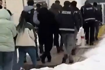 Elazığ’da restoranlara silahlı saldırı kamerada; 6 tutuklama