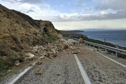 Çanakkale'de sağanak yağış: Heyelan meydana geldi