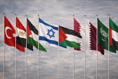 İsrail’in ateşkes ihlallerine 8 ülke bakanından sert uyarı