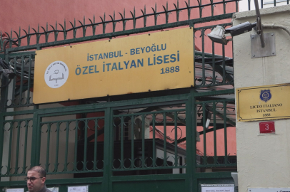Özel İtalyan Lisesi'nde görev yapan 14 Türk öğretmenden grev kararı