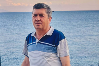 Emekli polis çatıdan düşüp hayatını kaybetti