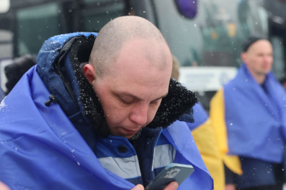 Rusya ile Ukrayna arasında büyük esir takası: 314 kişi evinde