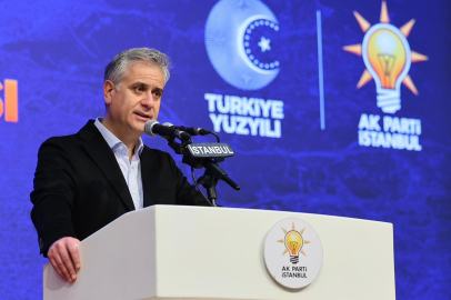 AK Partili Yalçın: Depremde samimiyetle çalışan biziz, poz veren onlar