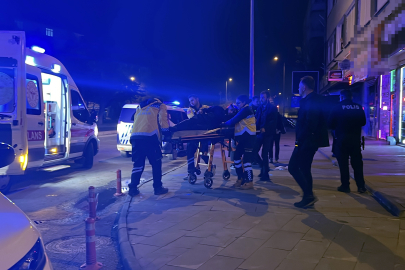 Kayseri'de bıçaklı kavga: Yaralanan genç hastaneye kaldırıldı