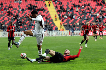 Trabzonspor, Gaziantep FK’yı 2-1 mağlup etti