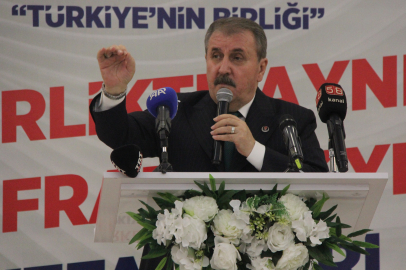 Destici: İran'dan ikinci bir göç dalgasına karşı tedbirli olmamız gerekiyor