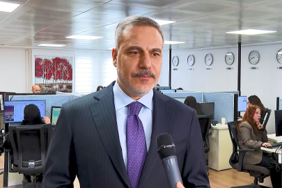 Bakan Hakan Fidan’dan konsolosluk Çağrı Merkezi’ne ziyaret