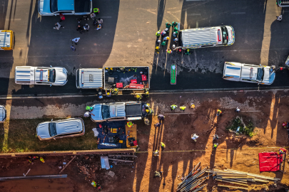 İnşaat halindeki bina çöktü: 8 ölü