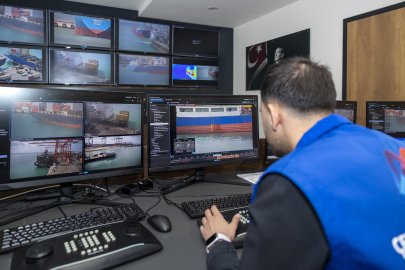 Mersin'de denizi kirleten gemi tespit edildi: 13 milyon TL para cezası kesildi